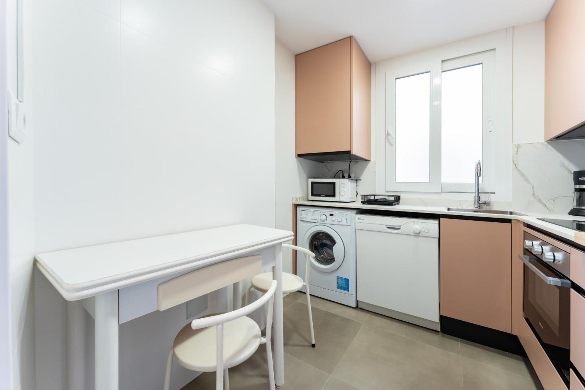 Tropico Carihuela View & Parking Appartement Torremolinos Buitenkant foto