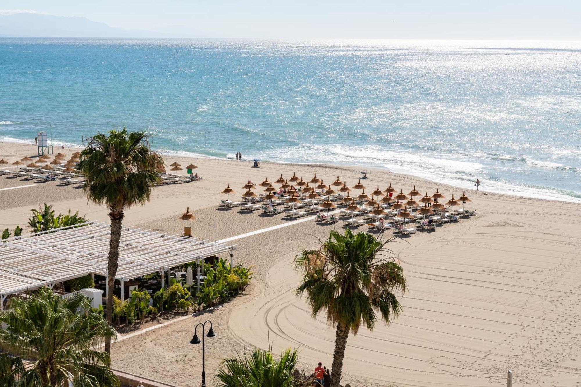 Tropico Carihuela View & Parking Appartement Torremolinos Buitenkant foto